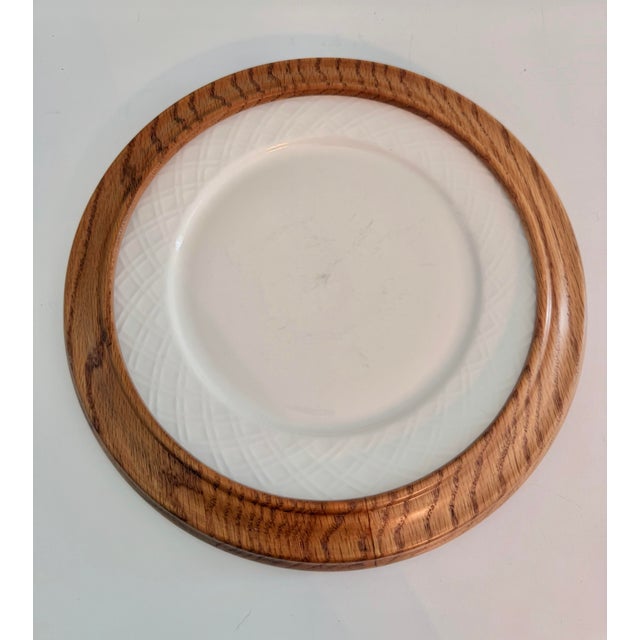 1980s Set of 5 Van Hygan & Smythe Oak 10” Wall Plate Frames / Holders For Sale - Image 5 of 9