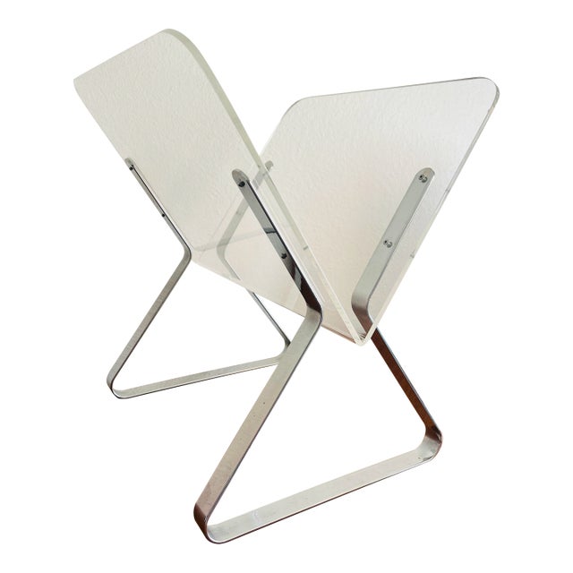 1970s Milo Baughman Style Chrome and Lucite Magazine Holder For Sale