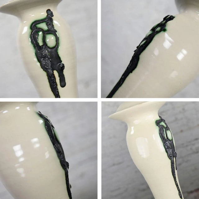 Vintage White & Black W/Green Accent Ceramic Lidded Vessel Signed Pritchard Spring 75 For Sale - Image 9 of 13