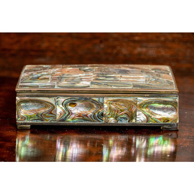 1970s Luminous Vintage Mid Century Abalone Shell Brass Jewelry Trinket Box For Sale - Image 5 of 12