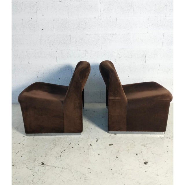 Mid-Century Modern Velvet Alky Lounge Chairs by G.Piretti for A.Castelli, 1970s, Set of 2 For Sale - Image 3 of 16