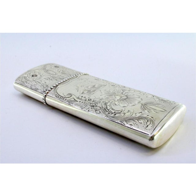 Silver Silver Cigar Case with Engraved Wreaths, Flowers on Hunting Background and Pearly Frieze For Sale - Image 8 of 11