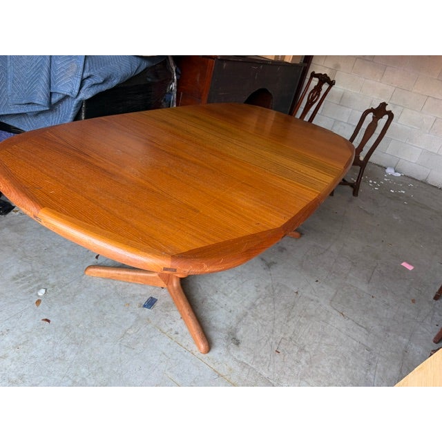 1960s 7 Ft Danish Teak Oval Dining Table W/ 20" Hide Away Center Leaf For Sale - Image 4 of 5