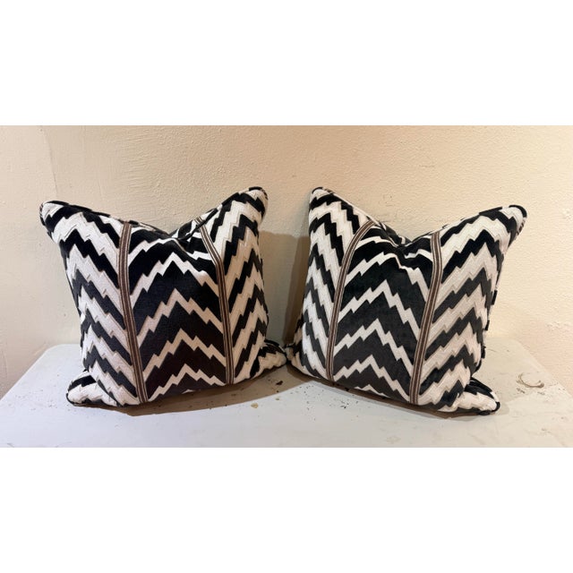 2 Pillow Pair Schumacher Florentine Velvet in Black 19" For Sale - Image 11 of 13
