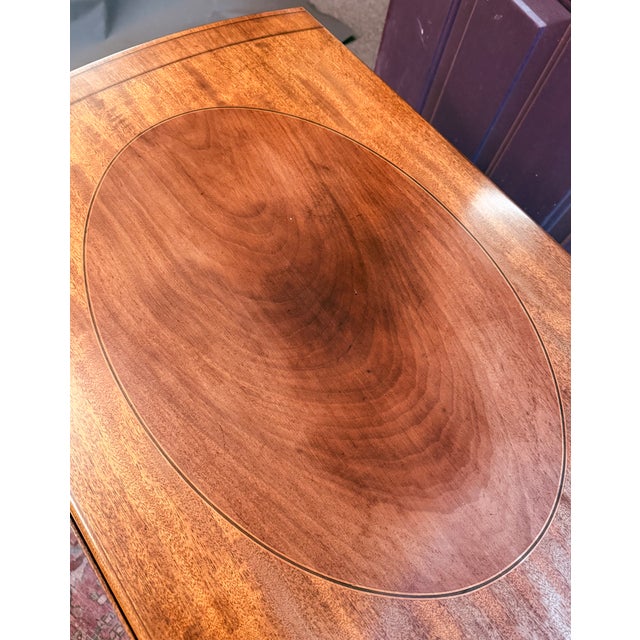 English Pair of 1920s English Inlaid Mahogany Dropleaf Pembroke Tables For Sale - Image 3 of 8