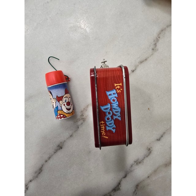 Metal 1999 Hallmark Keepsake Howdy Doody Miniature Lunch Box Ornament Set For Sale - Image 7 of 10