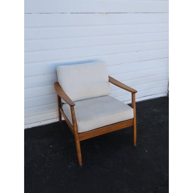 Brown Mid Century Modern Caned Back Lounge Accent Side Chair 6921 For Sale - Image 8 of 12