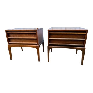 Pair of Mid Century Paul Mc Cobb Style Lane Rhythm 2 Drawer Nightstands. For Sale