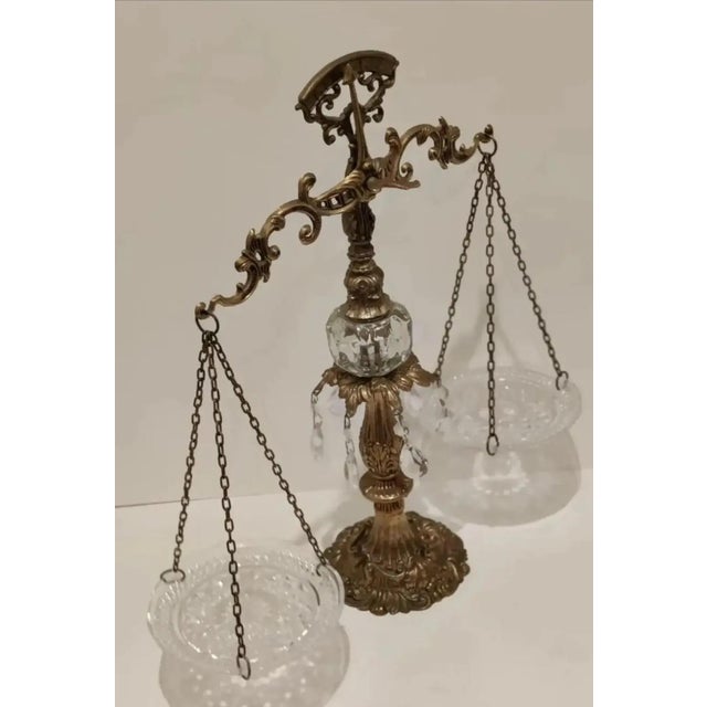 Hollywood Regency 1960s Hollywood Regency Ornate French Style Decorative Balance Scale For Sale - Image 3 of 9