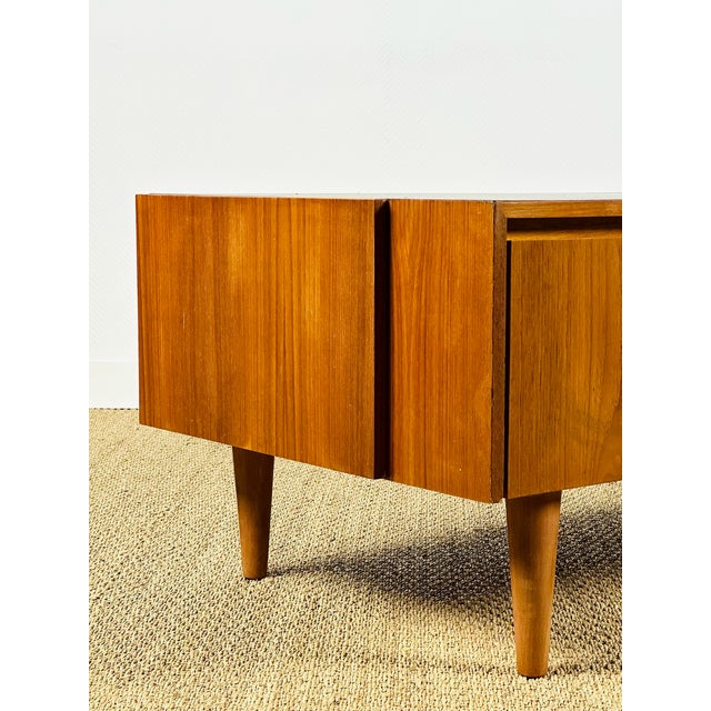 Low Scandinavian and Teak Sideboard, 1960 For Sale - Image 9 of 18