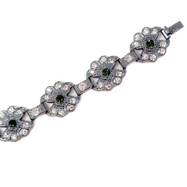 Art Deco Green and Clear Paste Flower Bracelet, 1930s For Sale - Image 6 of 10