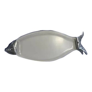 1970s Modern Lucite Fish Platter For Sale