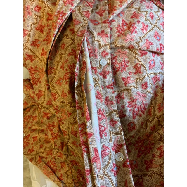 Traditional Vintage Ralph Lauren Langham Red Gold Paisley King Duvet Cover, 280 Thread Count For Sale - Image 3 of 12