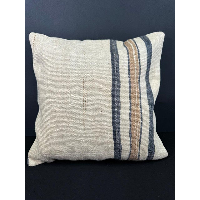 Turkish Hemp Pillow Cushion Natural Beige Blue Cushion Cover 20x20 For Sale - Image 4 of 4