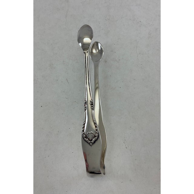 Traditional 1980s Silver Plated Sugar Tongs, Chesterfield. For Sale - Image 3 of 12
