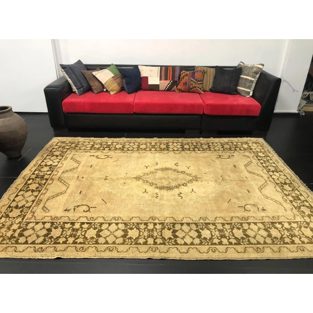 1960s Vintage Turkish Oushak Hand Made Rug For Sale - Image 5 of 11