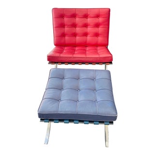 1990s Knoll Barcelona Chair by Ludwig Mies Van Der Rohe, 2 Pieces For Sale