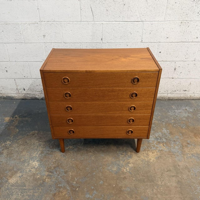 Mid-Century Modern Vintage Danish Modern Teak Five Drawer Chest With Sculpted Round Pulls For Sale - Image 3 of 4