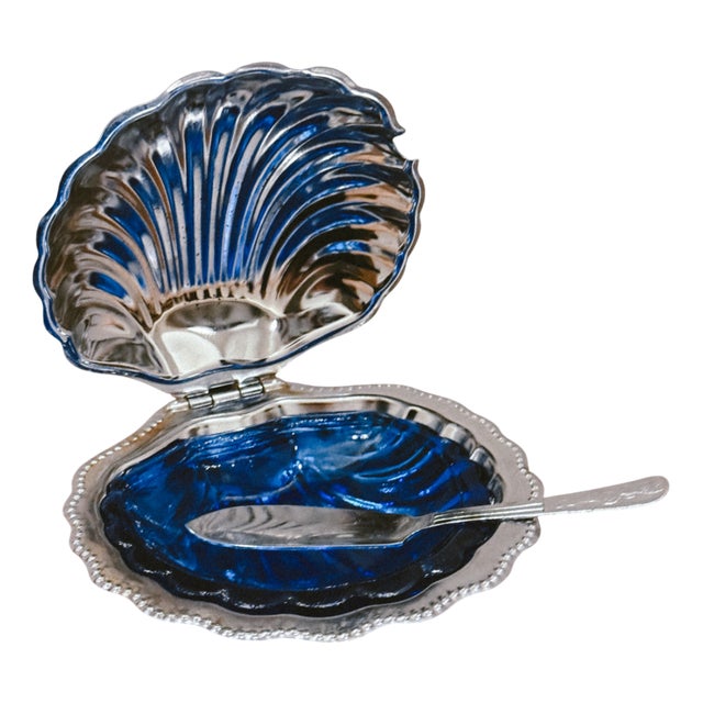 Art Deco Shell Butter Dish with Butter Knife, 1980, Set of 2 For Sale