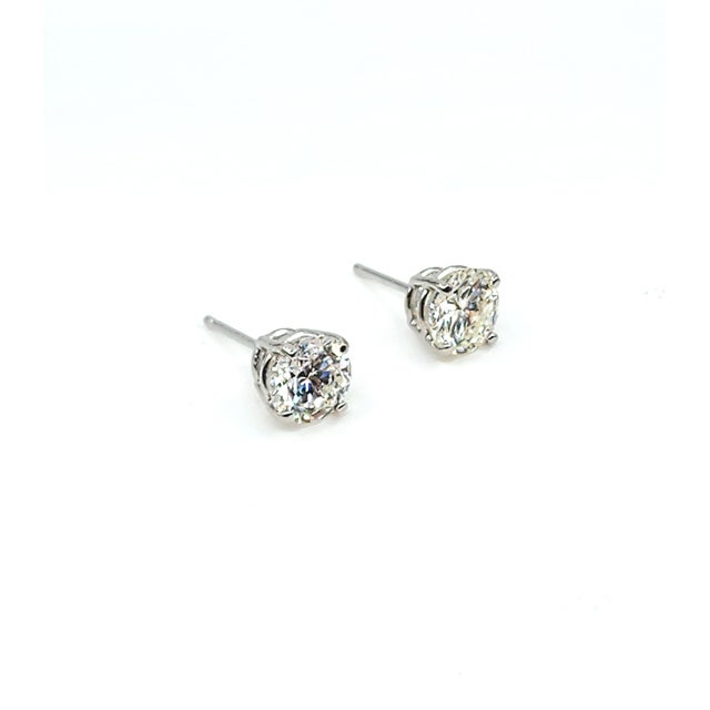 Modern 2.01 Ct Diamond Stud Earrings, A Pair For Sale - Image 3 of 4