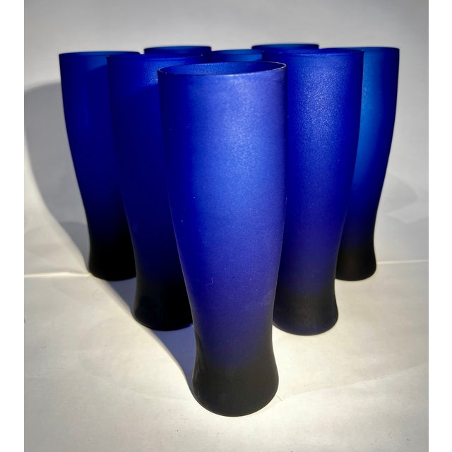 Fabulous set of 8 cobalt matte tumblers! A slim style which is unusual, rich cobalt color. Absolutely love this set.