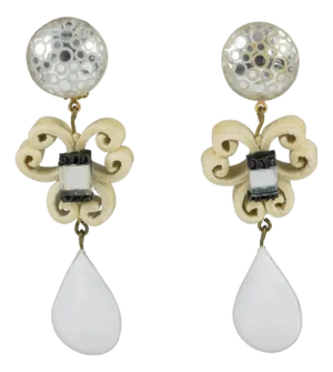 Cilea Paris Dangle White and Silver Glitter Resin Clip Earrings