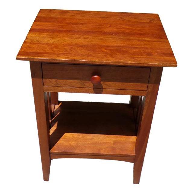 Vintage Ethan Allen American Impressions Cherry Nightstand End Table For Sale