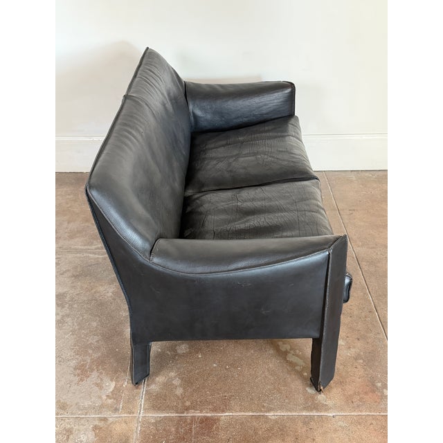 Mid-Century Modern Vintage 1980’s Mario Bellini for Cassina Cab Leather Settee For Sale - Image 3 of 10