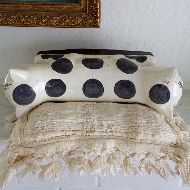 19th Century Chinese Cizhou Ware Double Headed Cat Ceramic Headrest Pillow For Sale - Image 11 of 18