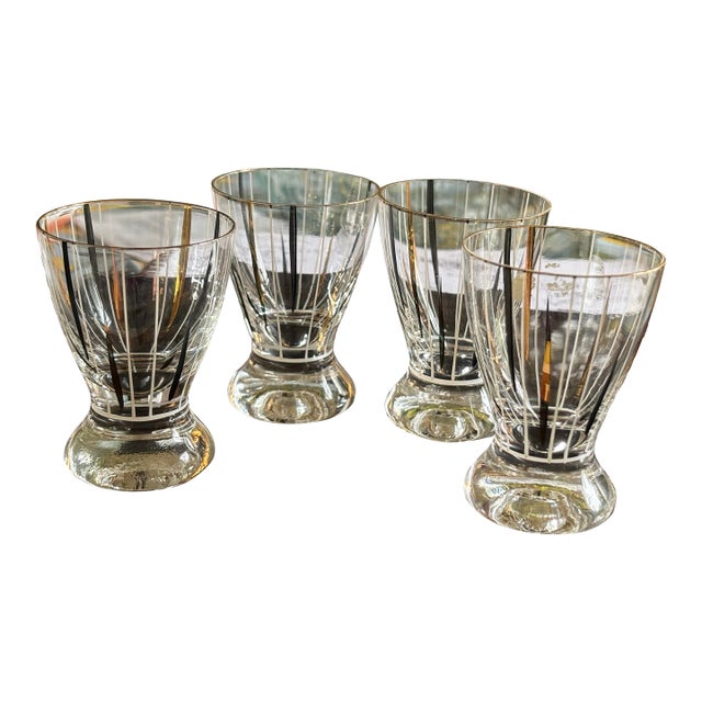 Mid 20th Century Hollywood Regency Atomic 22k Gold and Black Line Cordial Glasses. Set of 4 1.5 Oz For Sale