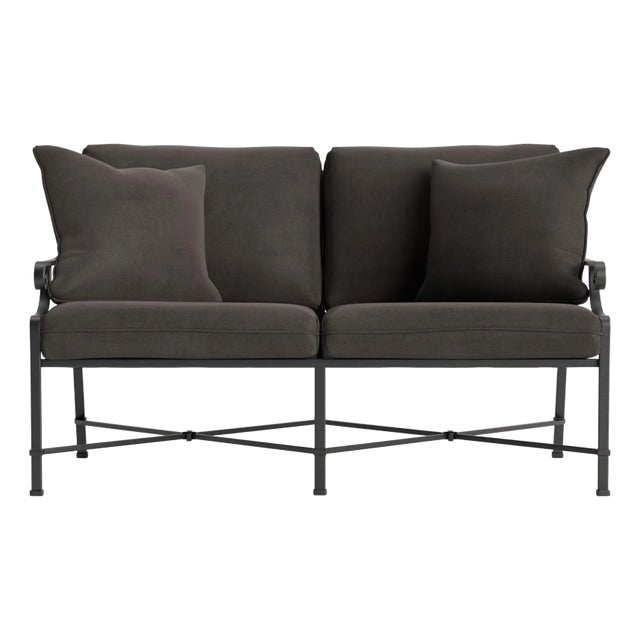 Brown Jordan Venetian Loveseat, Textured Pewter frame with Fusion Charcoal fabric For Sale