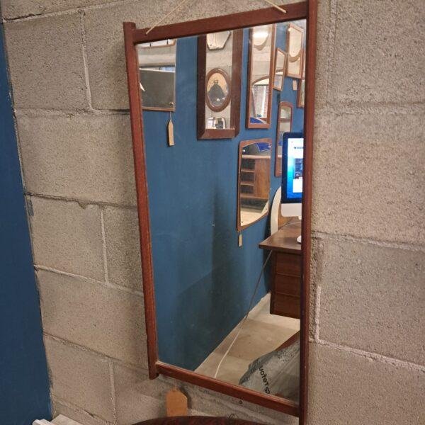Vintage Mirror with Teak Frame, in Good conditions.