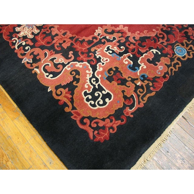 Fabuluos Red Open Field Color With Nice Floral Border Antique Chinese Art Deco Rug For Sale In New York - Image 6 of 7