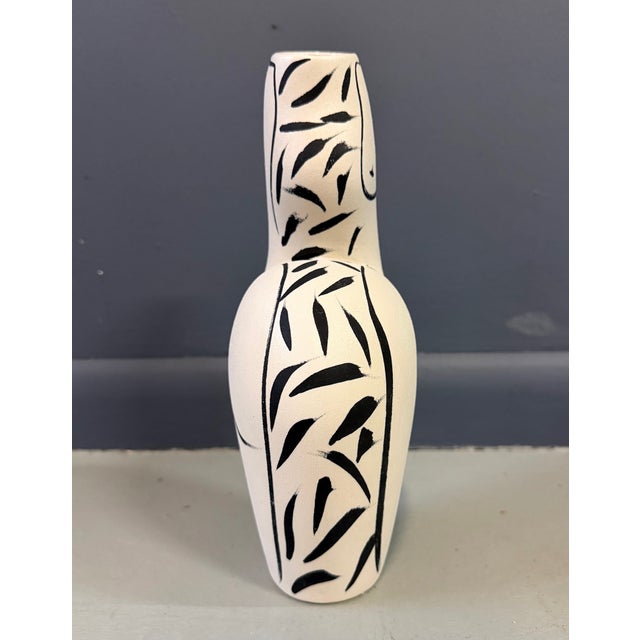 Contemporary 2000s Ceramic Vase With a Woman’s Figure by Donna Polseno Mid Century For Sale - Image 3 of 7