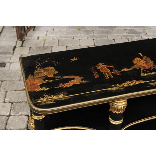 Early 20th Century English Ebonized Three-Tiered Shelf with Chinoiserie Decor and Gilded Accents For Sale In Atlanta - Image 6 of 11