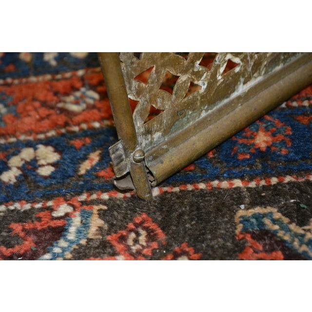 Antique English Reticulated Brass Curved Ends Fireplace Fender W/ Lion Faces For Sale - Image 15 of 16