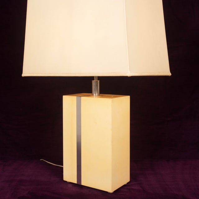 Hollywood Regency Tommaso Barbi Parchment and Metal Geometric Table Lamp by Aldo Tura Production For Sale - Image 3 of 17