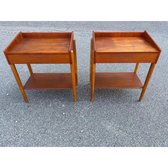 Mid-Century Danish Teak and Oak Nightstands attributed to Børge Mogensen, 1958, Set of 2 For Sale - Image 10 of 12