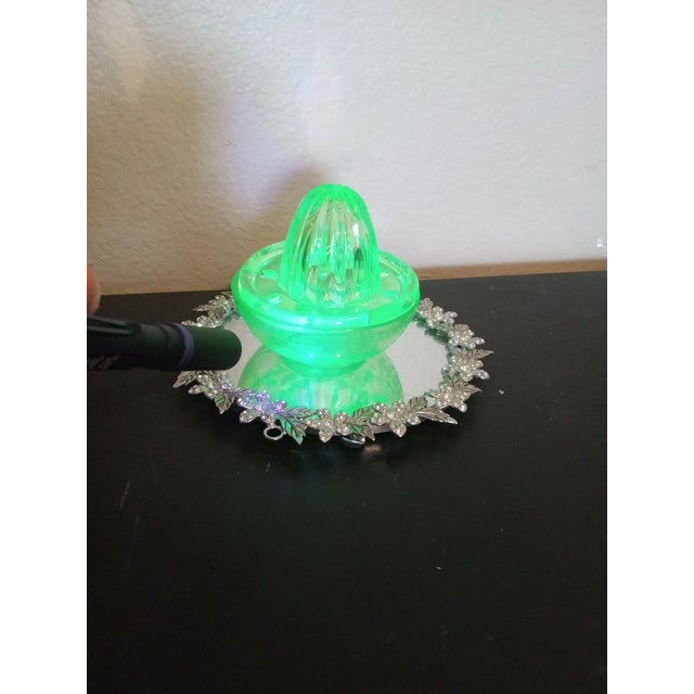 American Gorgeous Anchor Hocking Uranium Bowl & Rheemer Set For Sale - Image 3 of 9