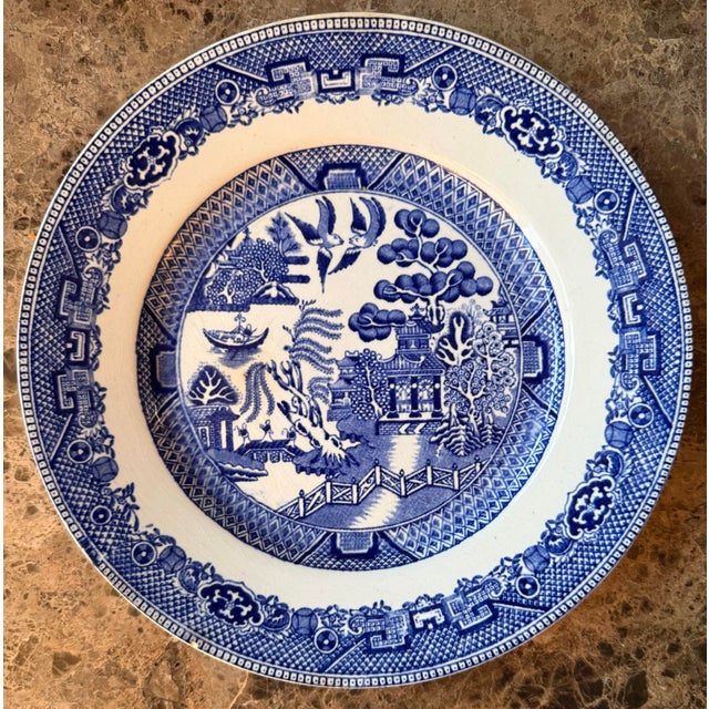 A Pair of Antique Ironstone Warranted Staffordshire Adams & Co. Blue Willow Pattern Plates. For Sale In Charleston - Image 6 of 9