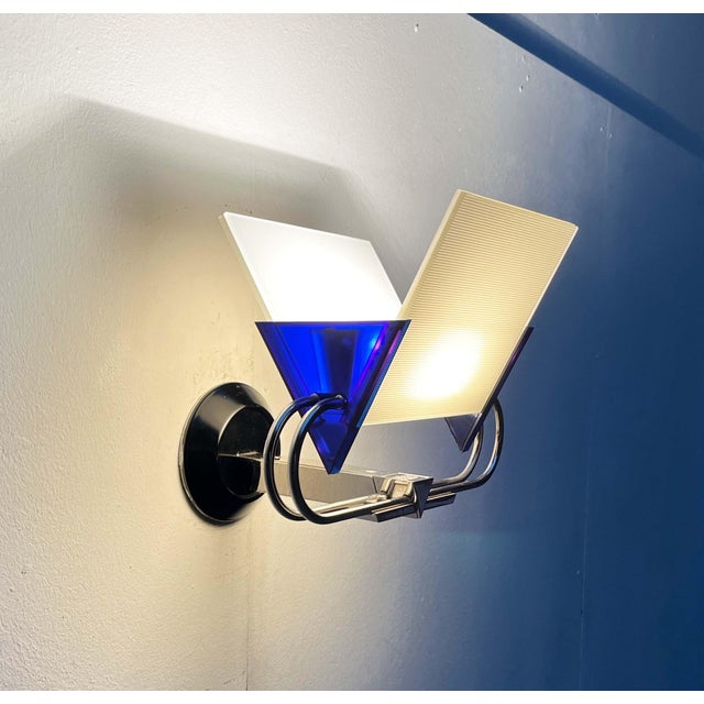 Postmodern Italian Model Murana Sconces by Perry A. King and S. Miranda for Arteluce, 1980s, Set of 2 For Sale - Image 3 of 18