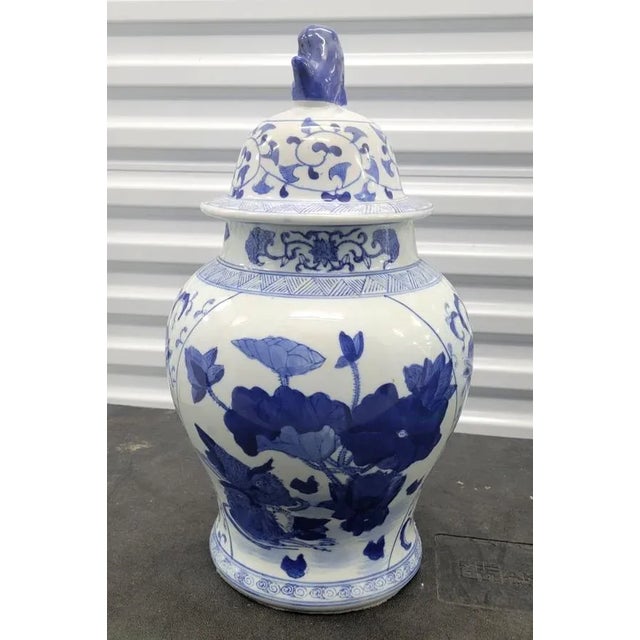 Chinese Vintage Blue and White Chinese Porcelain Temple Ginger Jar For Sale - Image 3 of 7
