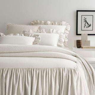 Pine Cone Hill by Annie Selke Wilton Natural Bedspread, Queen For Sale
