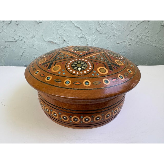 Rustic Vintage Hutsul Style Turned Wood Lidded Box With Mother-of-Pearl Inlay – Ukrainian Folk Art Inspired Jewelry Box For Sale - Image 3 of 10