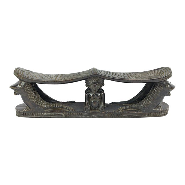 Early 20th Century Songye Double Headrest with Lizards For Sale
