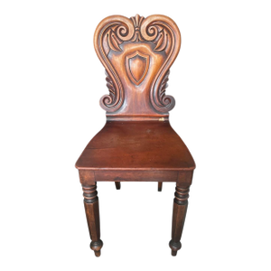 Antique Neoclassical Style Carved Hall Chair With Shield Motif