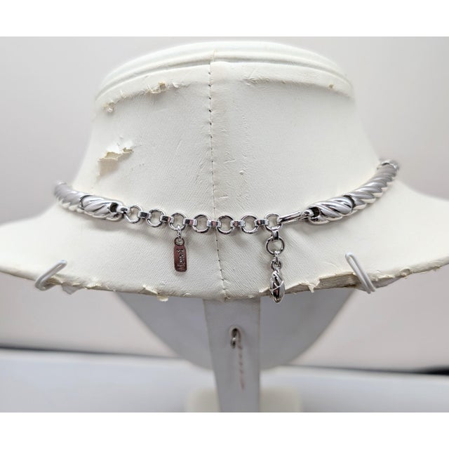 Vintage 1970s Signed Monet Rhodium Plated Tubular Necklace For Sale - Image 9 of 11