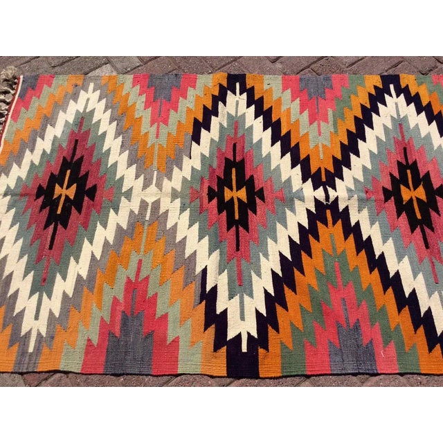 Mid-Century Modern Vintage Turkish Kilim Rug - 42" X 65" For Sale - Image 3 of 9