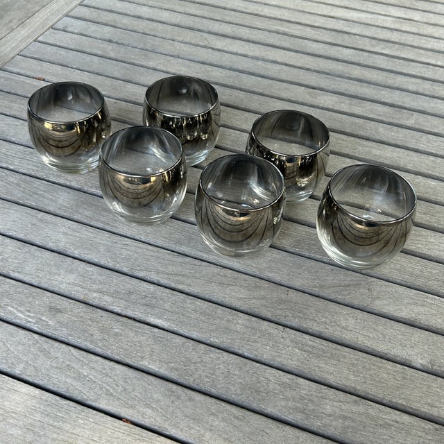 Mid 20th Century Dorothy Thorpe Silver Fade Roly Poly Cocktail Glasses- Set of 6 For Sale In Sacramento - Image 6 of 6