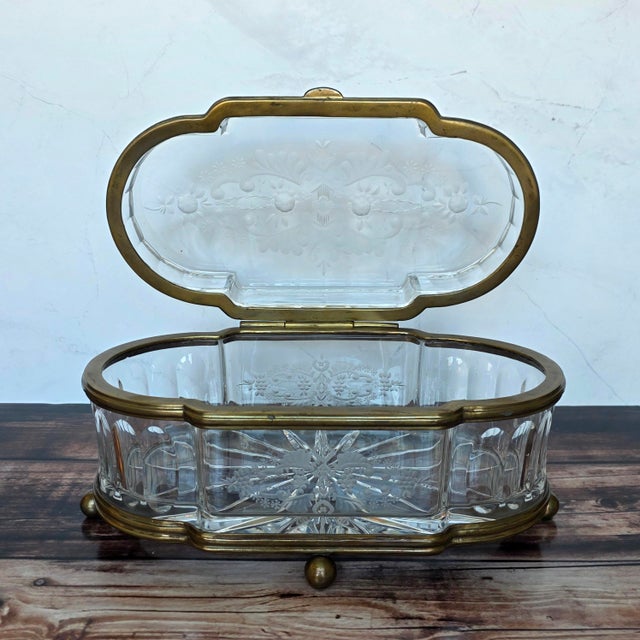 Late 20th Century Oversized Polish Lead Crystal and Brass Ormolu Jewelry Casket For Sale - Image 10 of 14